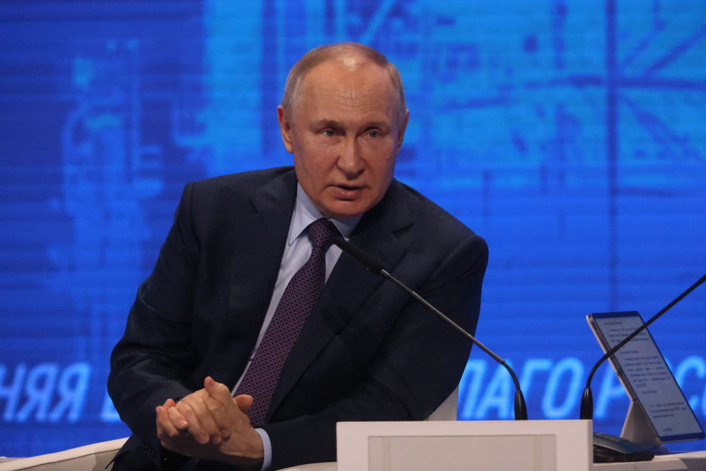 Arrest Warrant Issued for Putin Over ‘Unlawful Deportation’ of Children