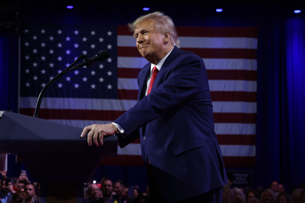 Trump Surges in New Poll, Has ‘Strongest Lead Yet Over DeSantis’