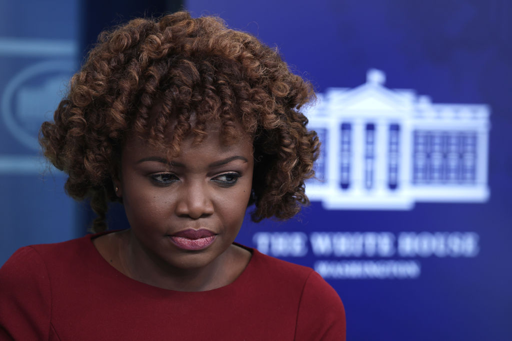 Williamson Uses Biden’s Words to Blast WH for ‘Hypocrisy’ After Press Sec Takes Shot at Her Campaign