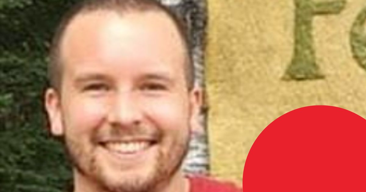 Dad Walks Into Police Station Covered in Blood and with His Hands Up – Cops Visit Sex Offender’s House and Find a Gruesome Scene