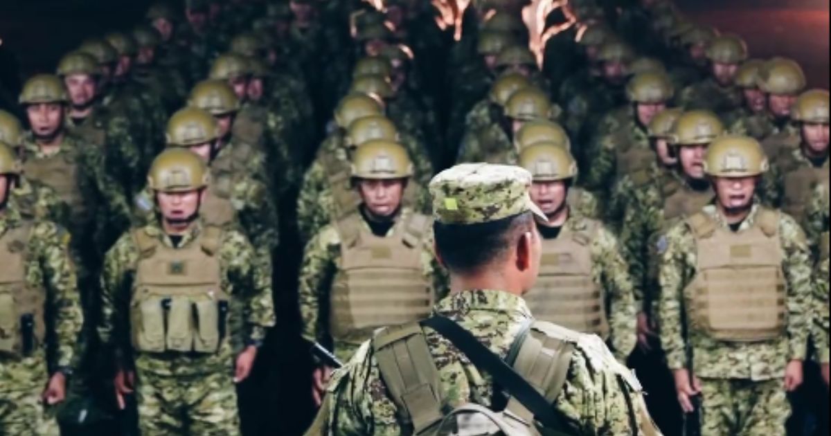 Gang That Killed Cop Gets Brutal Reminder About the New Boss as 5,000 Soldiers Surround the Town