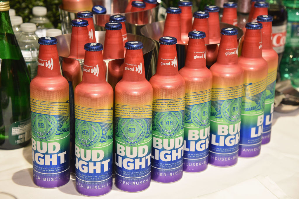 Photos: Reporters Capture Disgraced Bud Light Exec for First Time Since Woke Marketing Failure