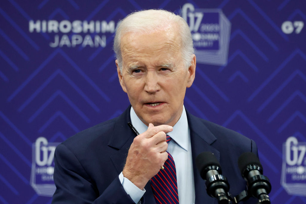 Biden Might Invoke Constitutional Amendment to Circumvent Negotiations With Republicans