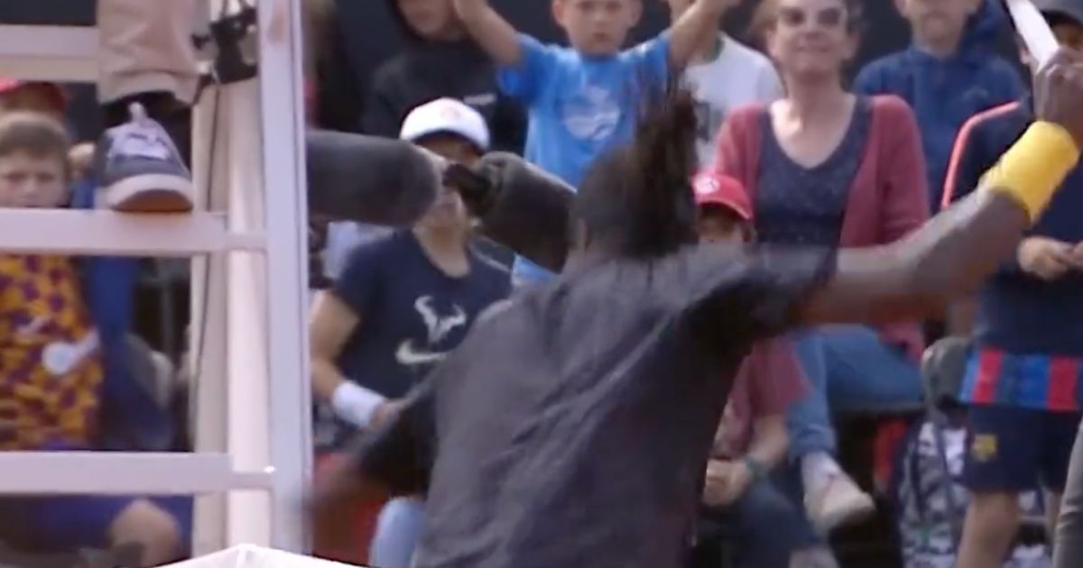 Tennis Player Has Complete Meltdown, Uses His Racket as Weapon After Umpire’s Controversial Call
