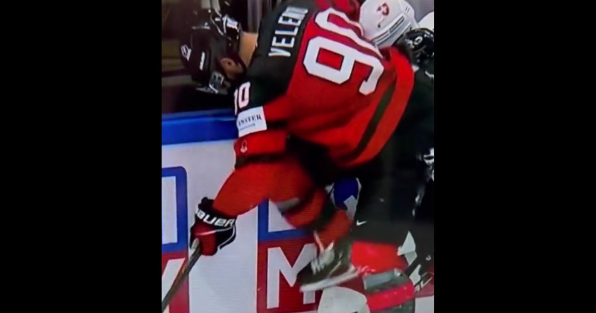 Hockey Star’s Brutal Move with Ice Skate Caught on Rink Camera