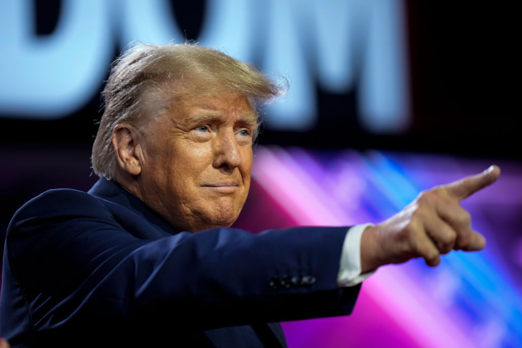 Trump Becomes First To Sign ‘Presidential Promise to American Women’ – Here’s What It Says
