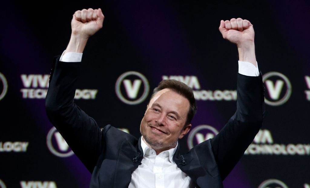 Elon Musk Says Mark Zuckerberg Fight Will Be Live Streamed, Proceeds Will Be Donated to Veterans