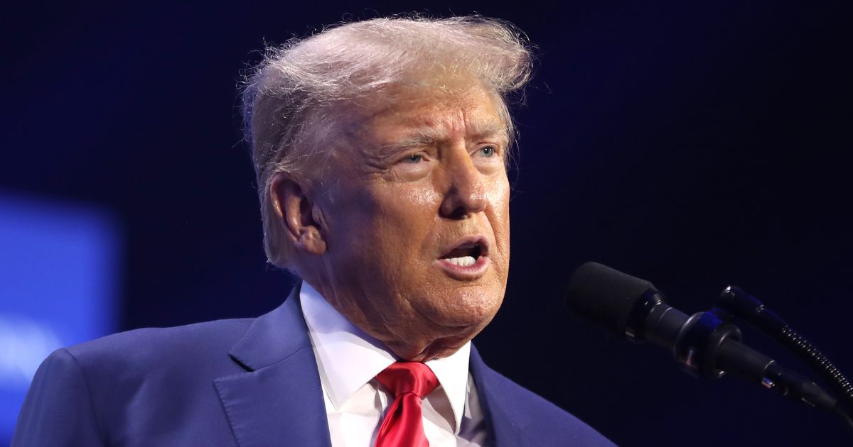 Trump Kicks Off Town Hall With His Theory on Why Nikki Haley Hasn’t Dropped Out Yet
