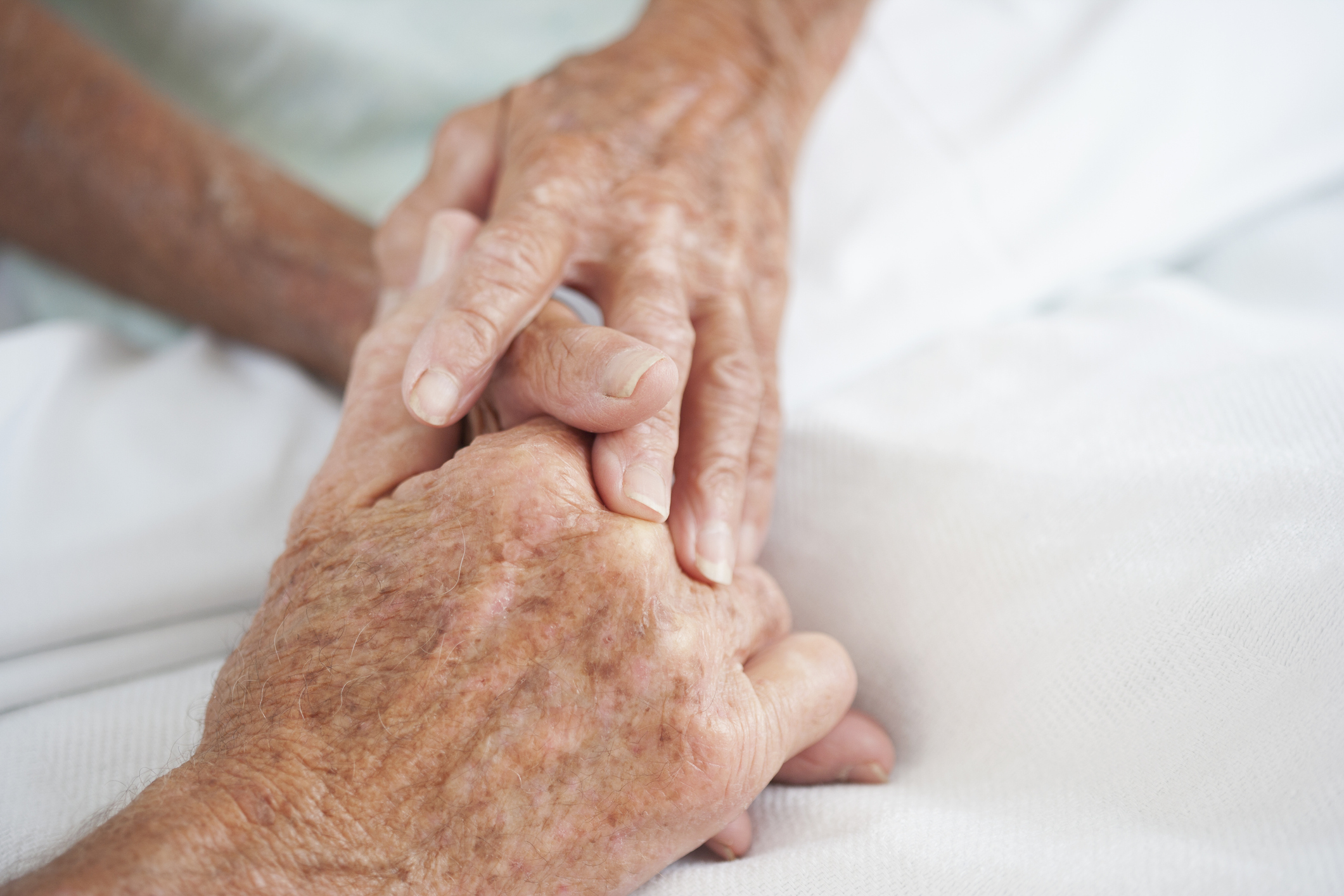 Elderly Couple Married for 69 Years Reunited at the Hospital to Share Last Moments Together