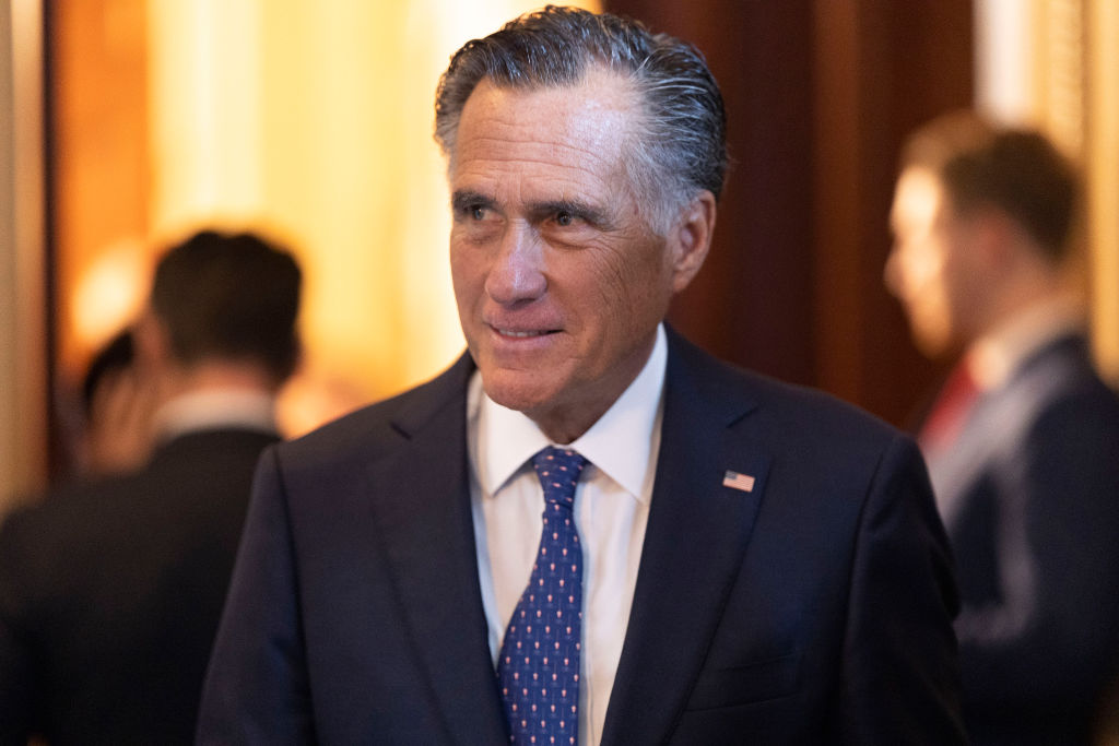 Romney Delivers ‘Major Blow to Dems’ Over Ukraine Funding Fight, Asks Key Question About Open Borders