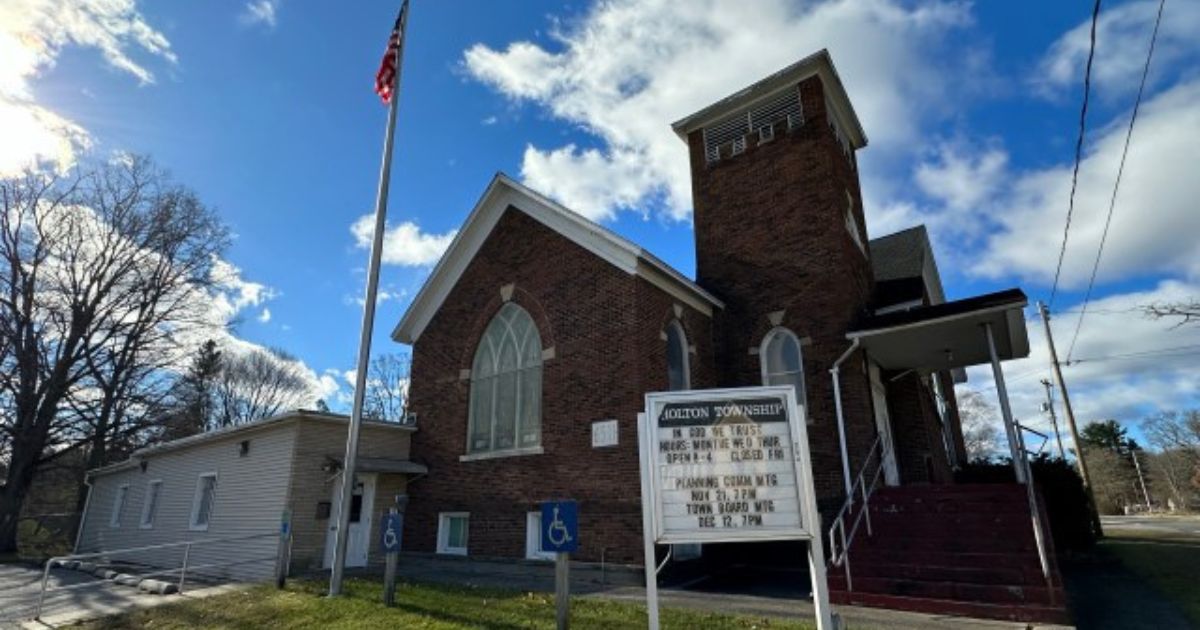 Tiny Township Declares Itself a Second Amendment Sanctuary, Establishes Militia
