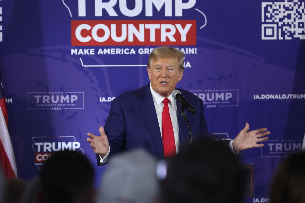 Obama Campaign Manager Encourages Liberals to Cast ‘Tactical’ Vote in GOP Primary to Hurt Trump