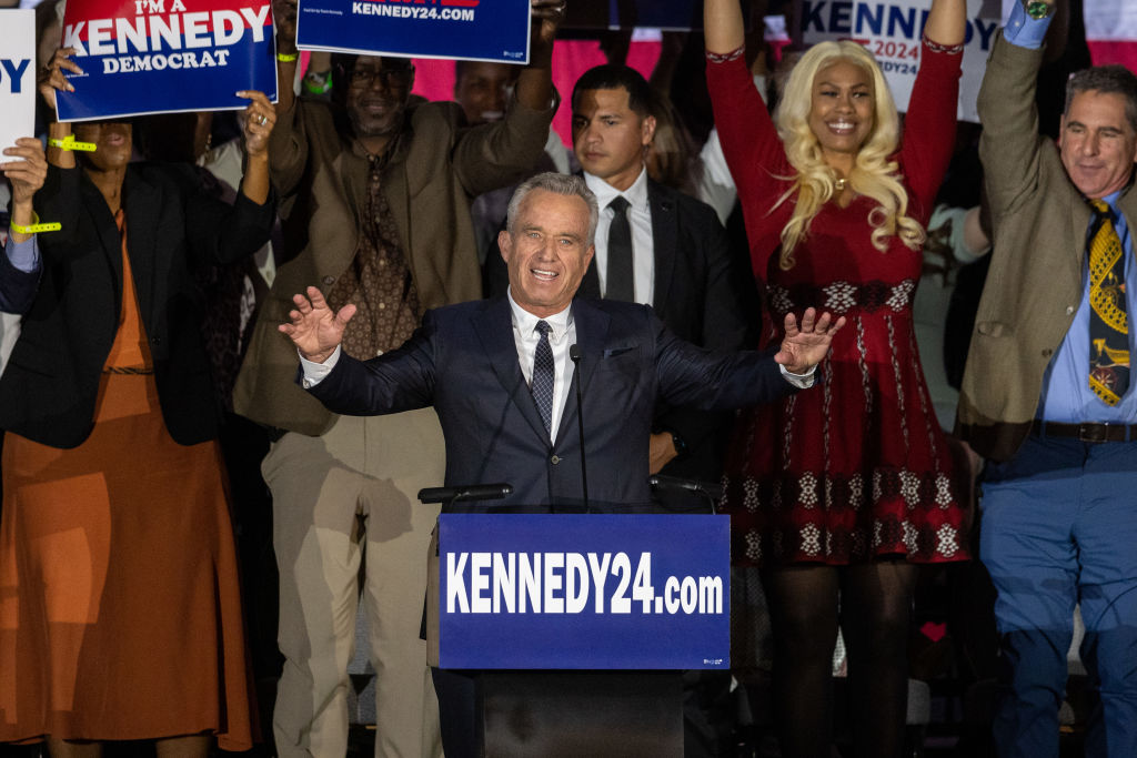 RFK Jr. Eyes Presidential Run on Libertarian Ticket