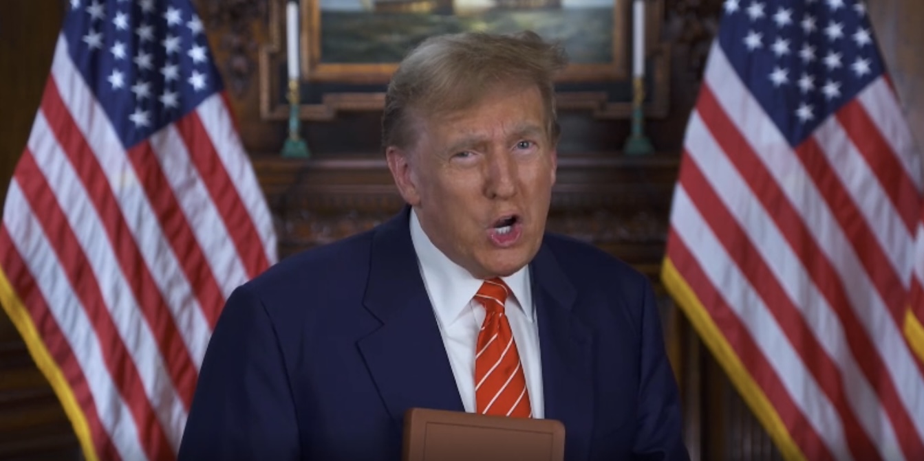 Trump’s Bible Pitch Draws Ire From Cheney