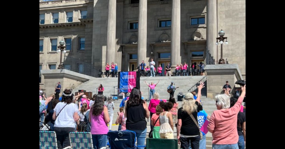 ‘Cry Out for America’: Prayer Rallies Take Place in State Capitols