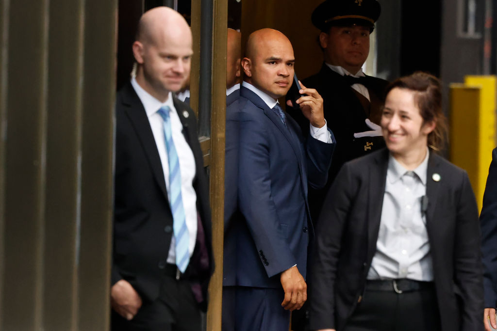 Witness: Trump Co-Defendant Promised Pardon in Classified Documents Case