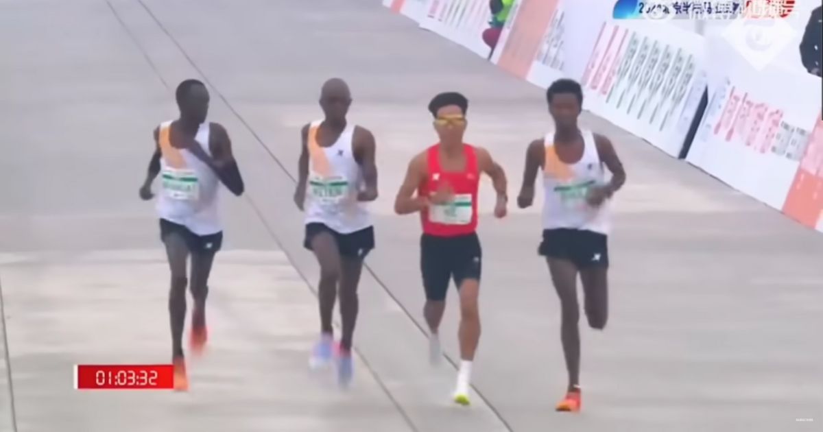 Chinese Half-Marathon ‘Winner’ Stripped of Medal After Video Shows Suspicious Finish