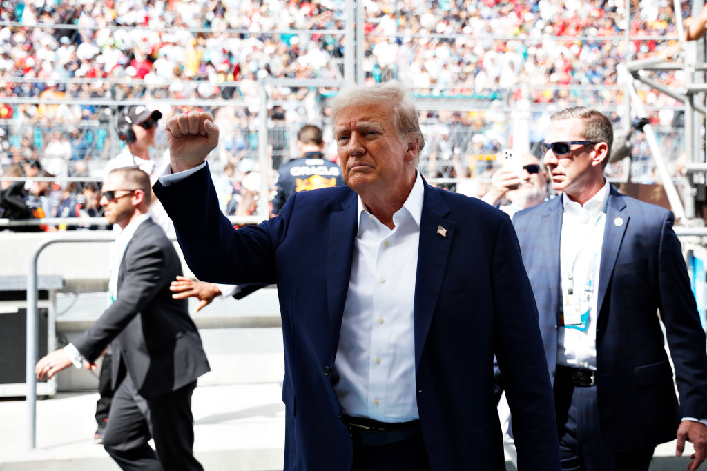 Video: Trump Gets Hero’s Welcome at Miami Formula 1 Race Attended by 90,000
