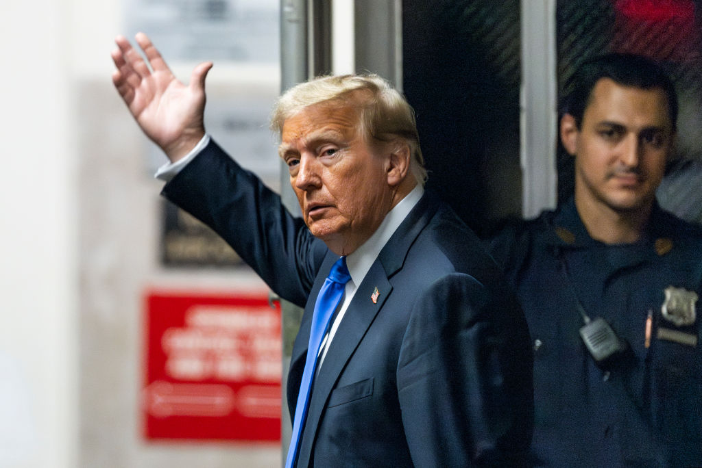Trump Urges Judge to Dismiss Case and ‘Save His Reputation’