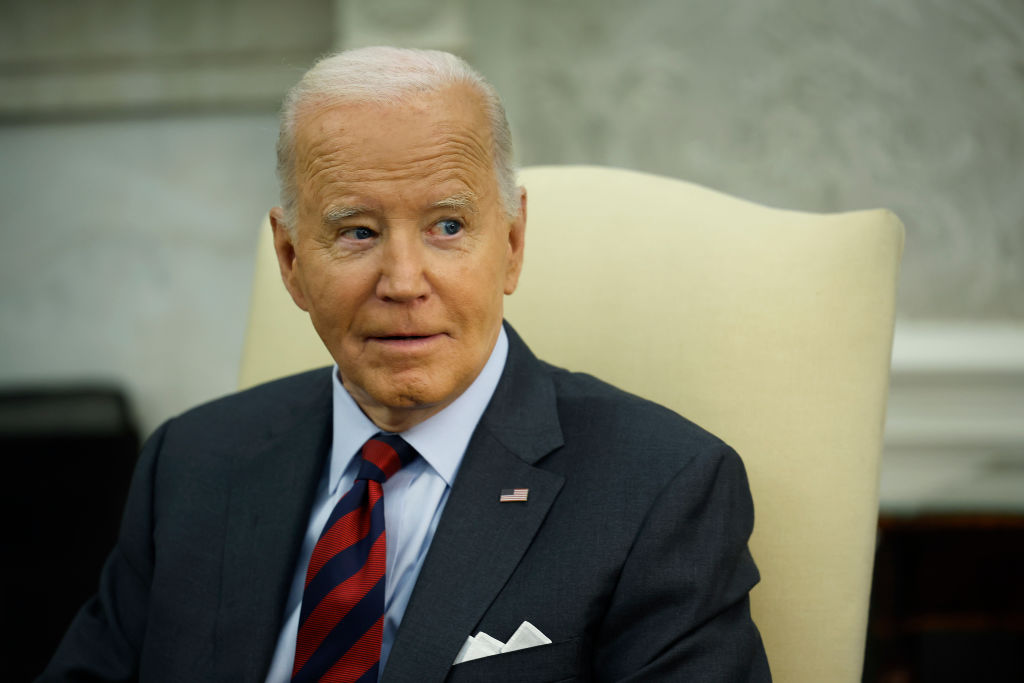 Biden Concerned Donors With ‘Frighteningly Awful’ Appearances, Woodward’s Book Claims