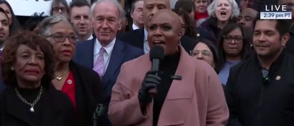 Dem Rep Threatens ‘Fire’ If GOP Ignores Concerns Over Elon Musk’s Treasury Access
