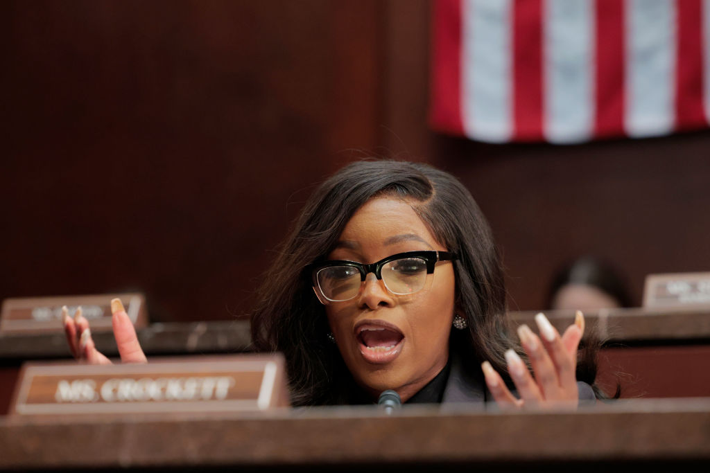 Crockett’s Last-Minute Senate Move Scrambles Texas Race