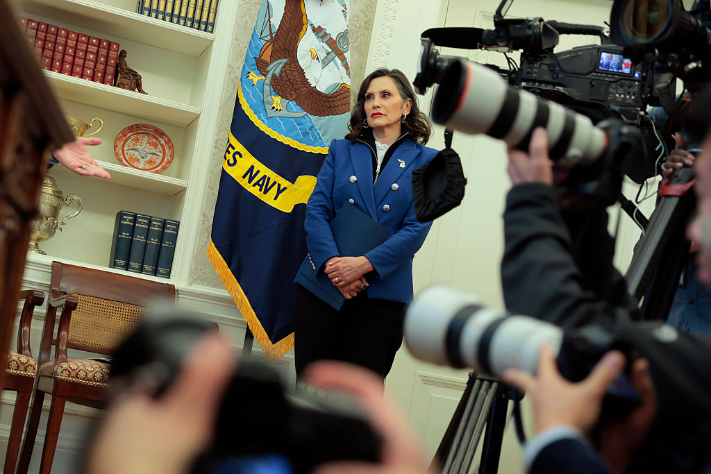 Whitmer Mocked for Seeming to Hide Face in Oval Office