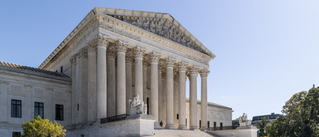 Trump Notches Supreme Court Win Over Venezuelan Deportation Protections