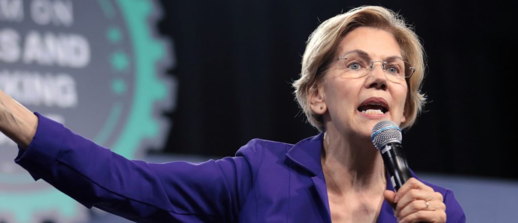 Elizabeth Warren Calls On Party To ‘Fight’ GOP During Government Funding Negotiations