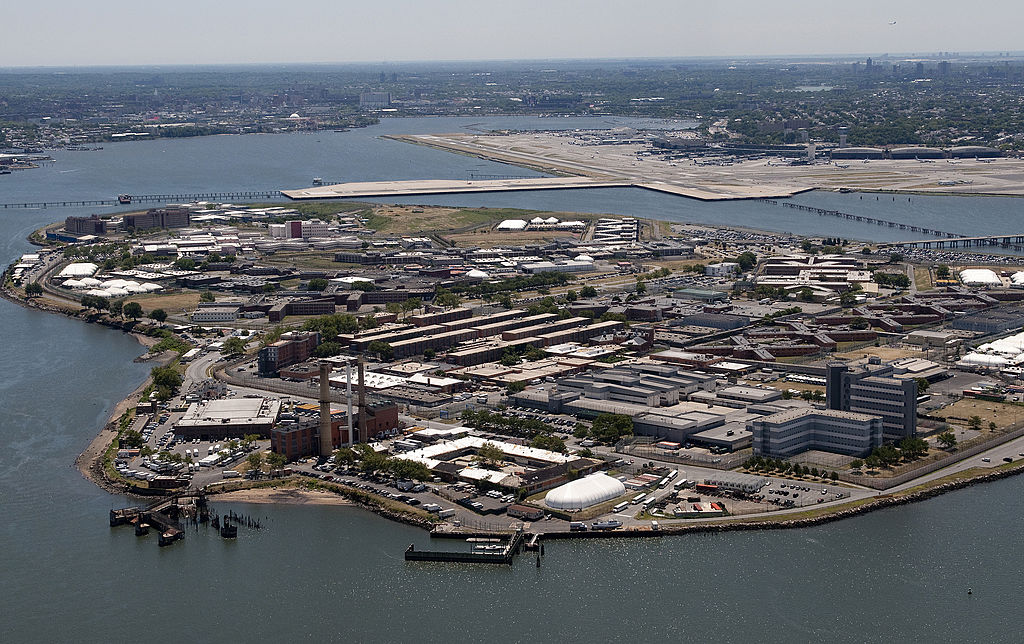 Three Rikers Officers Suspended After Inmate’s Death in Mental Health Unit