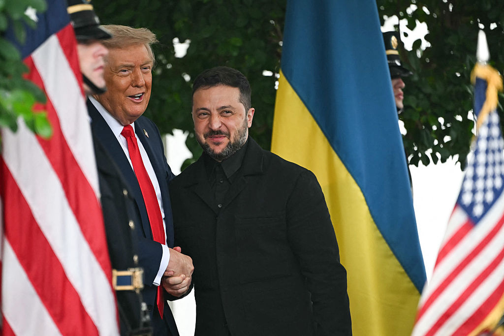 Zelenskyy Dons Suit in Meeting With Trump 