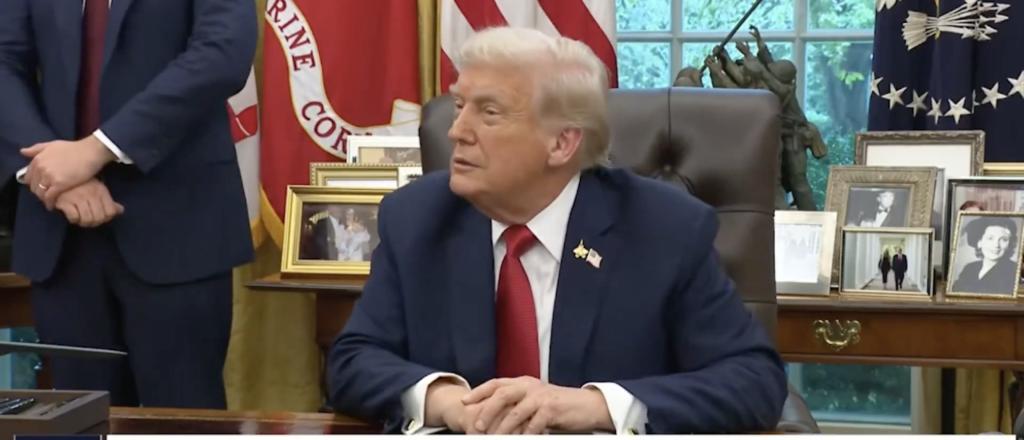 Clinton-Appointed Judge Temporarily Stops Trump From Laying Off Workers During Shutdown
