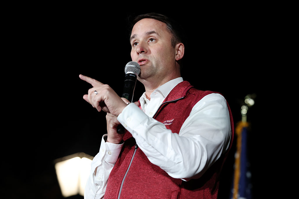 Virginia AG Miyares Encourages Voters to Split Tickets, Sidestepping GOP Governor Candidate