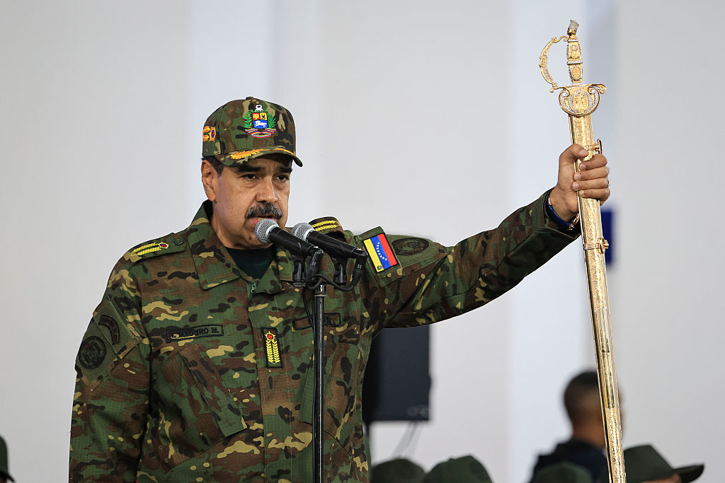 Maduro Waves Bolívar’s Sword as Trump Signals New US Push Against Venezuelan Traffickers