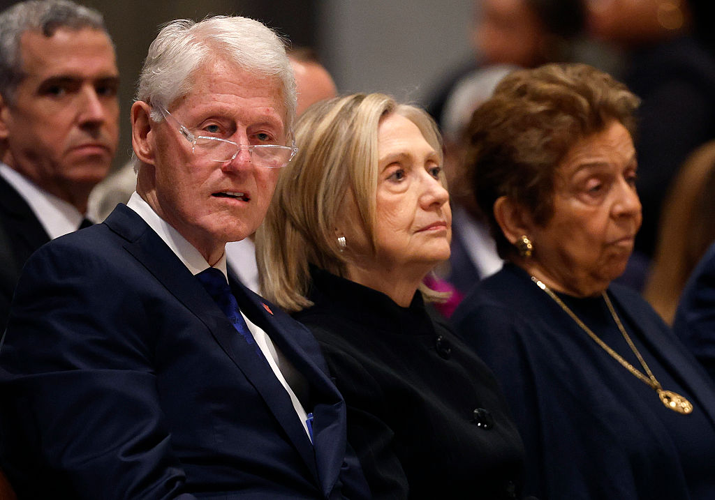 Comer Sets January Deadline for Clinton Testimony