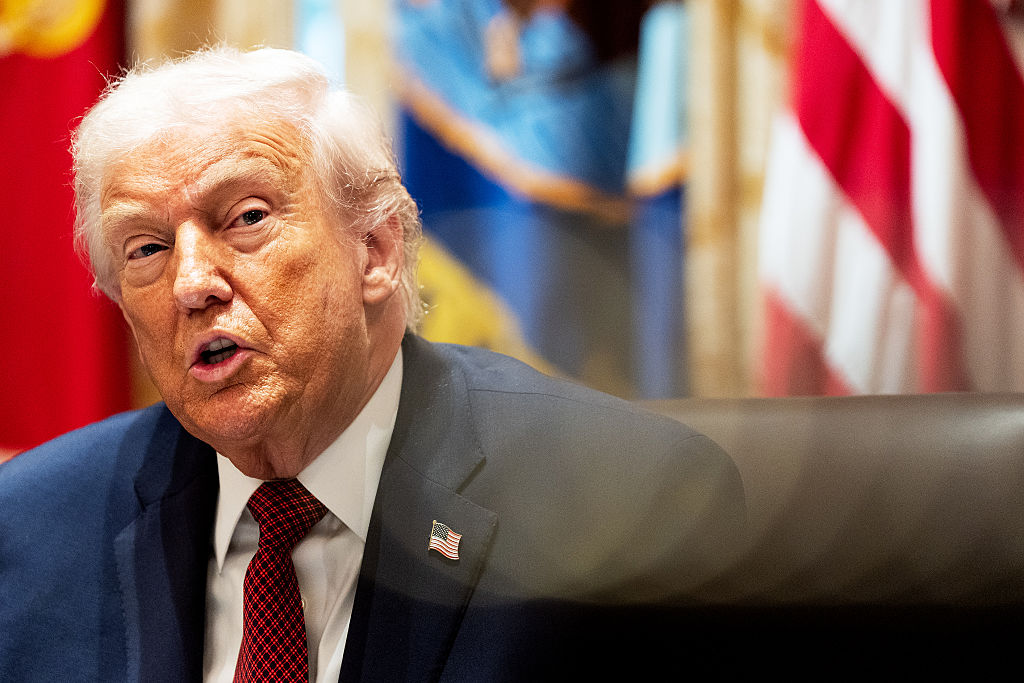 Trump Willing to Meet With Pope Despite Criticism