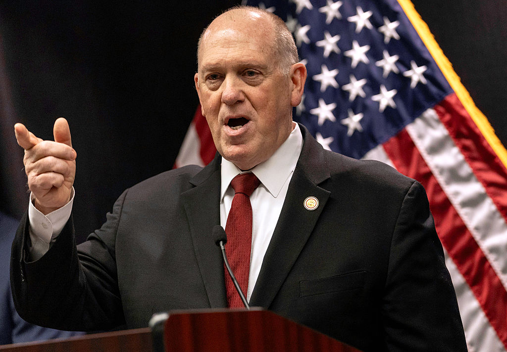 Homan Pulls 700 Federal Agents from Minnesota