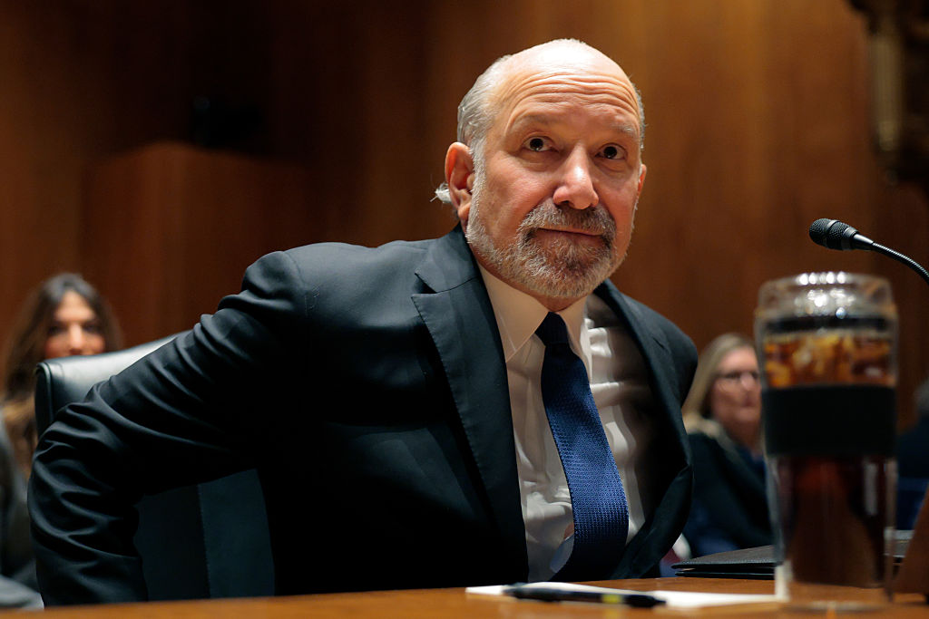 Lutnick Acknowledges Epstein Island Visit as Lawmakers Press for Answers