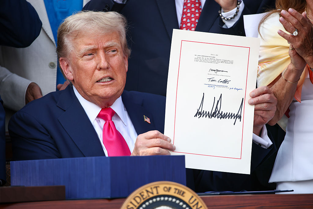 Trump’s Signature to Appear on Paper Currency