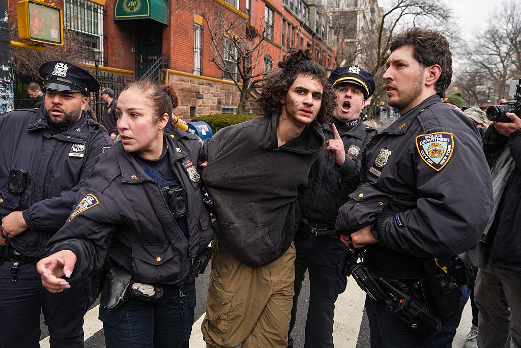 ISIS-Inspired Teens Charged in Failed Bomb Attack at Gracie Mansion Protest