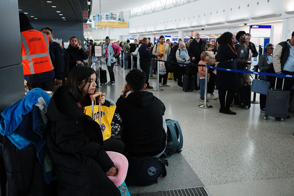 Airport Chaos: TSA Warns Of Massive Delays, Staffing Crisis That Could Lead To Closures