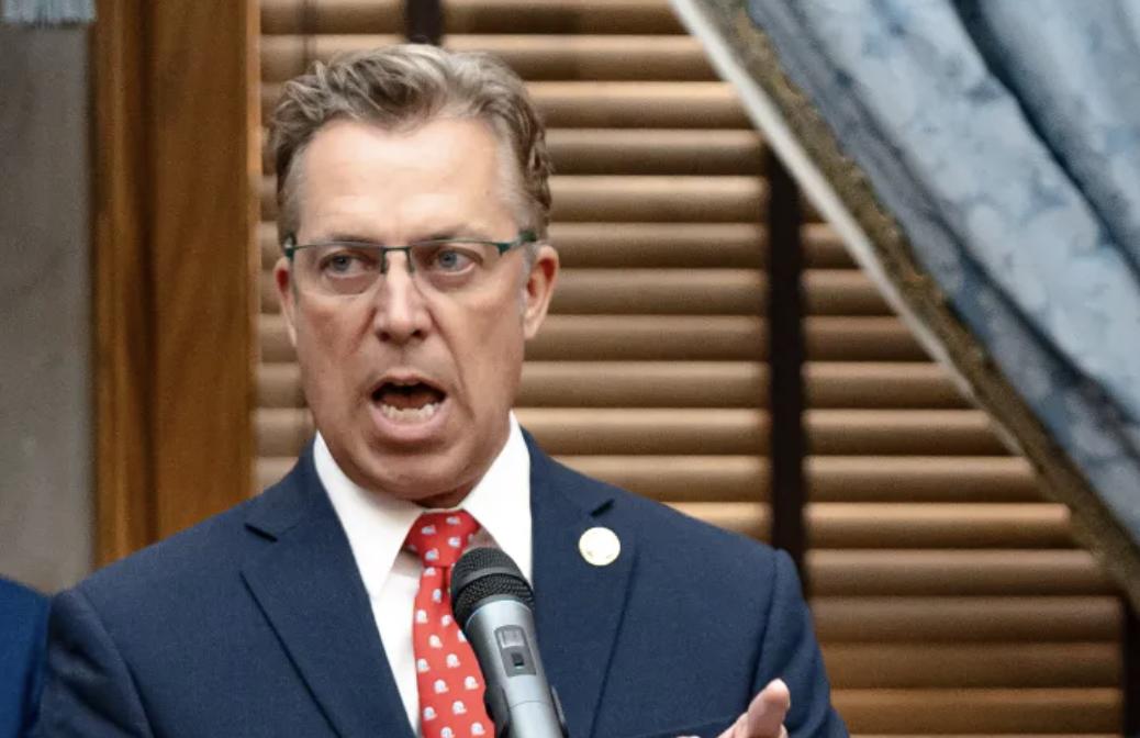 House Republican Introduces New Immigration Bill