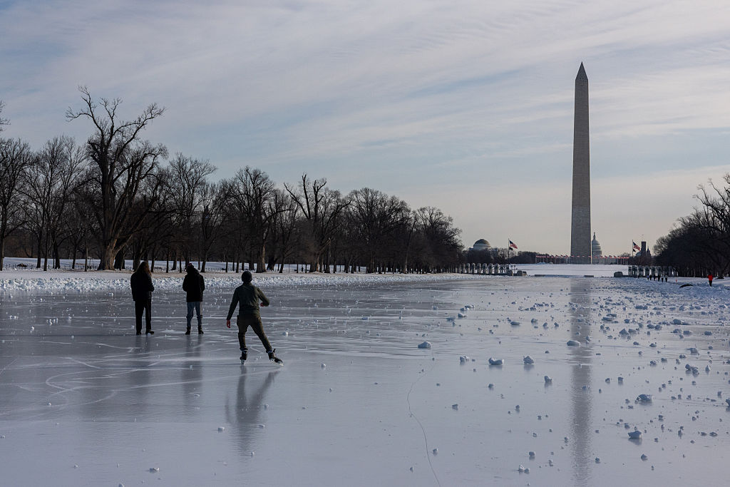 President Sings the Blues About Lincoln Memorial Reflecting Pool 