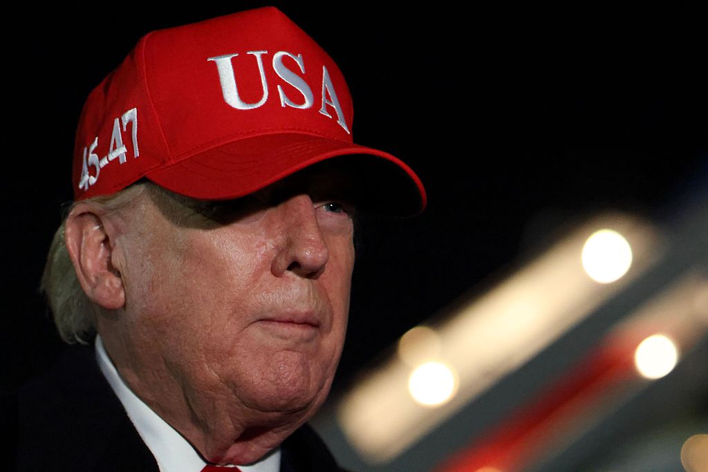 Trump Deletes AI Image Depicting Him as Christ