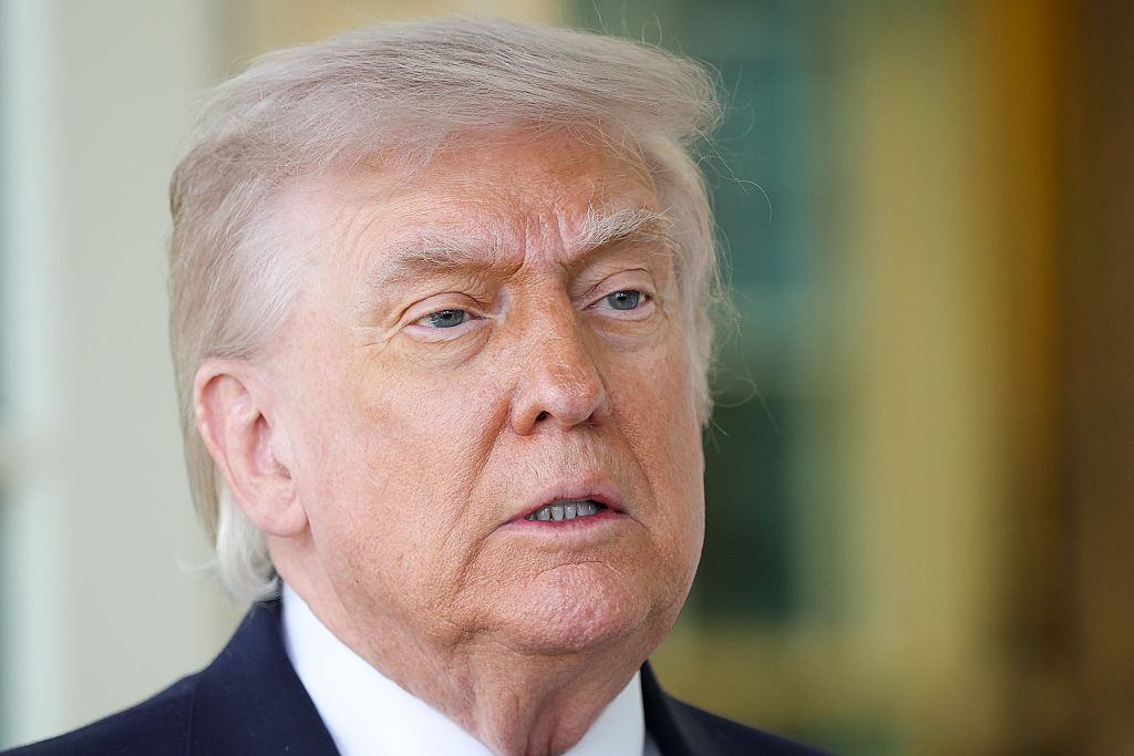Trump Schools Pope Leo on Iran Casualties
