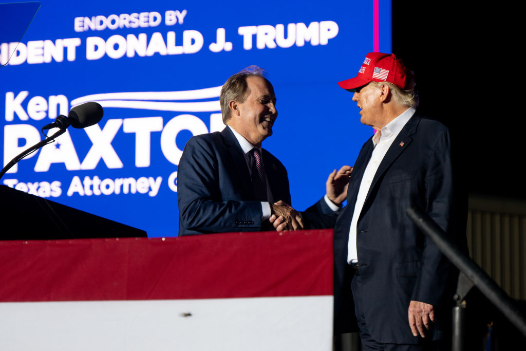 Trump Congratulates Paxton’s Win Over Cornyn in Texas