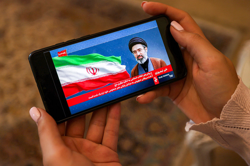 Islamic Republic‘s Supreme Leader Warns US Bases are Not Safe in Middle East