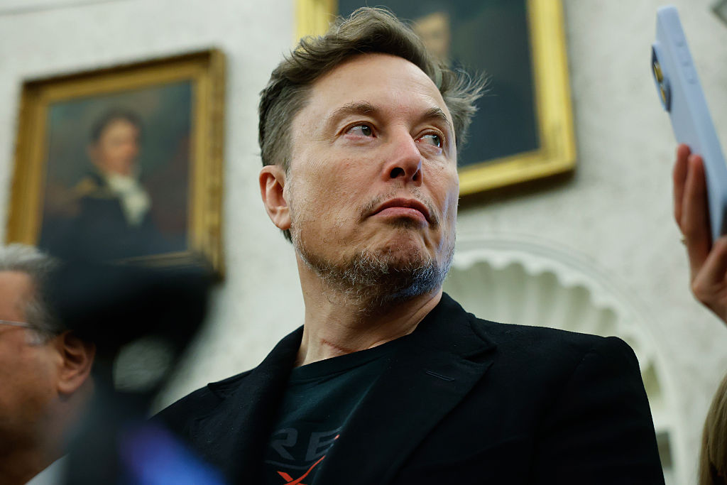 Musk to Become World’s First Trillionaire